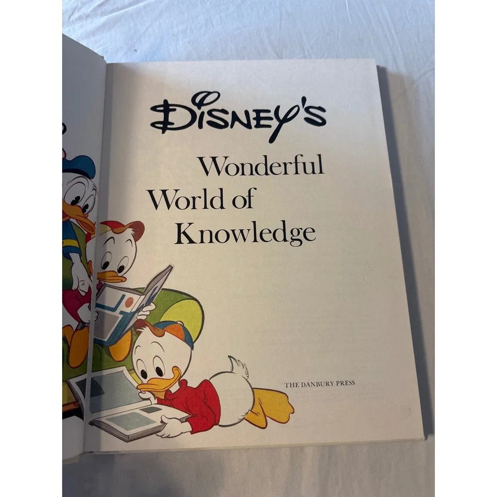 Disney Wonderful World of Knowledge Book Vol 2 Kids White 1971 Nature Vintage